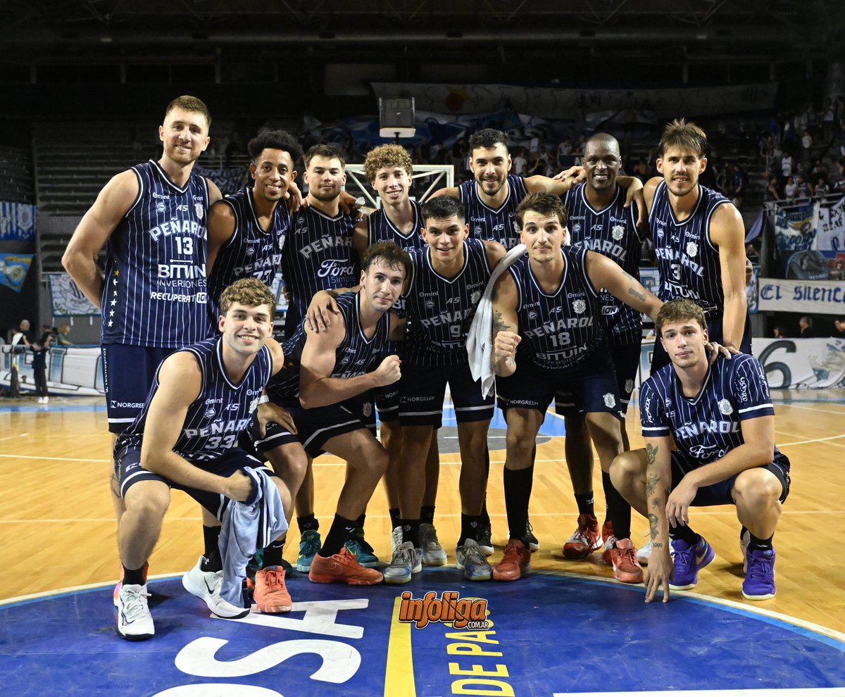 🔵⚪️ <a href="/Penaroloficial/">Club Atlético Peñarol (Oficial)</a> se hizo fuerte en casa y venció 77-73 a <a href="/GyECR/">Gimnasia Comodoro</a> en un final apretado.

Todas las fotos --> web.facebook.com/media/set/?van…