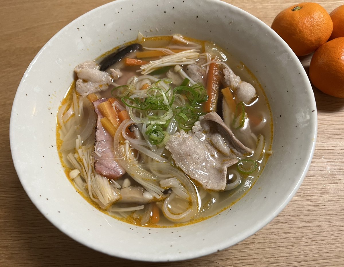 野菜 NYOKOTAN 楽天市場】にんじん 無選別 600g 3〜5本【季節野菜 11月〜5月 送料別