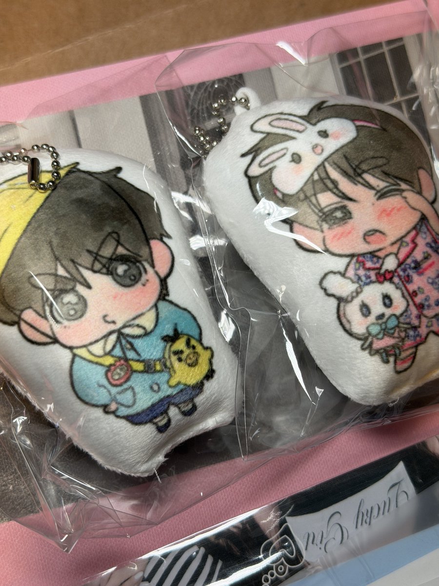 늦었지만 이벤트 열어주셔서 너무 감사합니당 너무 사랑스러워요ㅜㅜㅜㅜ ❣️

<a href="/JSC01O913/">🐾</a>