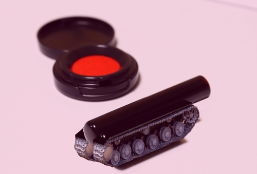 KyokoArchives's tweet image. ＡＩ搭載「自走式印鑑」、実用化に「謎の壁」　kyoko-np.net/2020050801.html