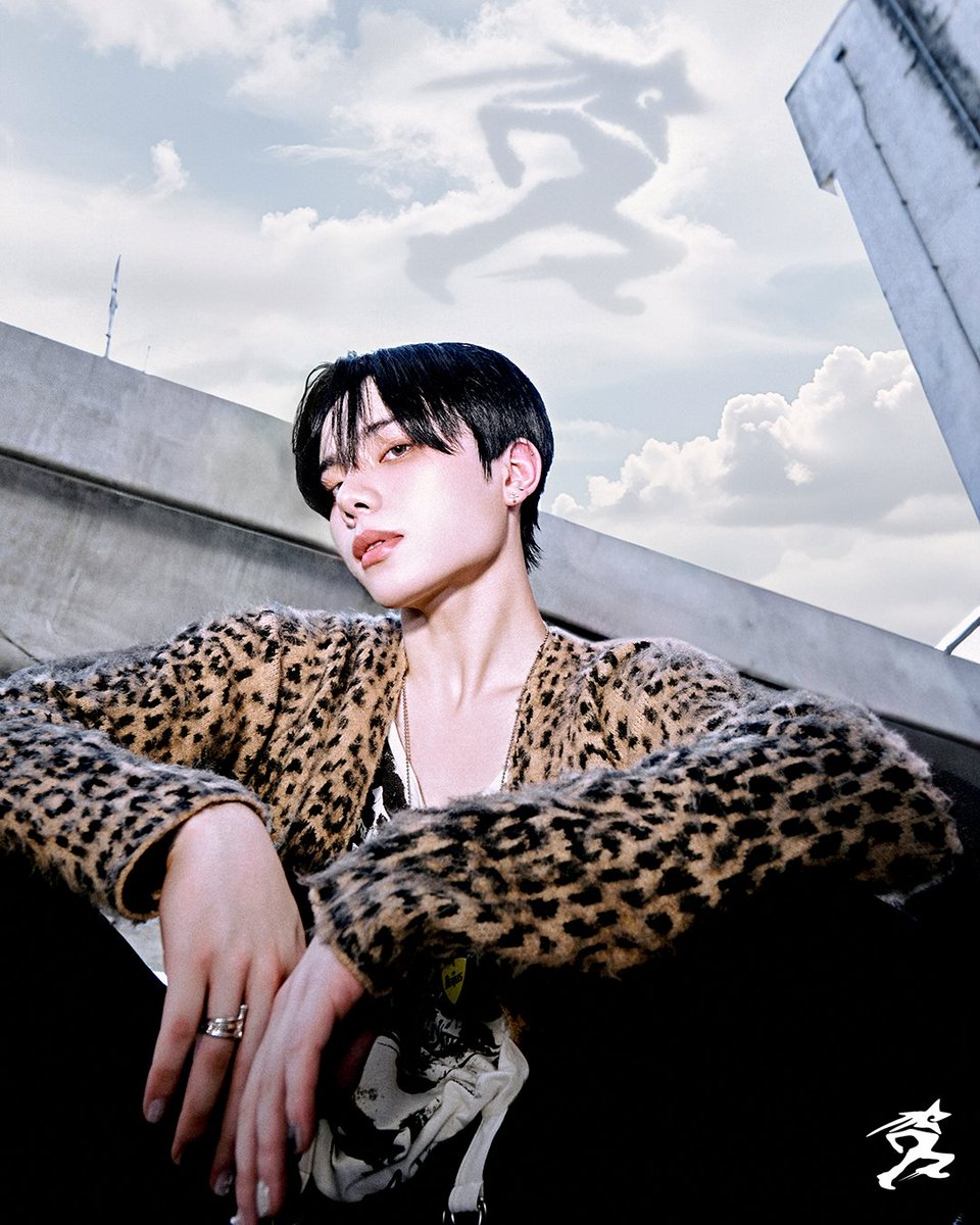 _official_DD's tweet image. DAILY:DIRECTION

◼️ 𝙏𝙃𝙐𝙍𝙎𝘿𝘼𝙔 : 𝙇𝙀𝙀 𝙒𝙊𝙉 𝙒𝙊𝙊 ◼️

#DAILYDIRECTION #DD #데일리디렉션
#LEEWONWOO #이원우