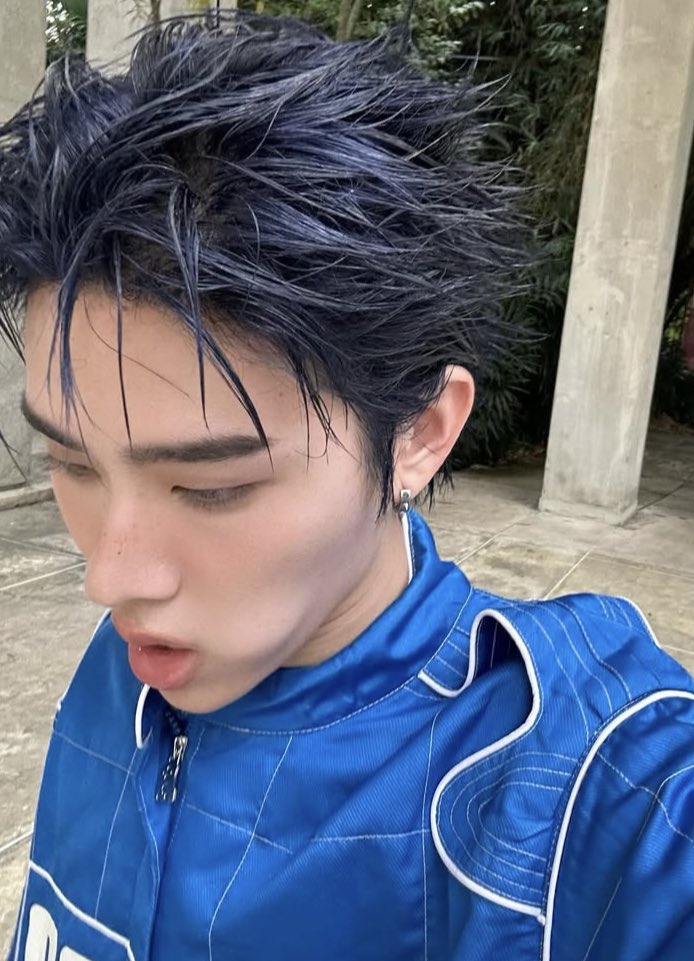 kh1ovele's tweet image. ฉันชอบลุคนี้ฮีมากจริง ๆ ㅠㅡㅠ 💙🫶🏻