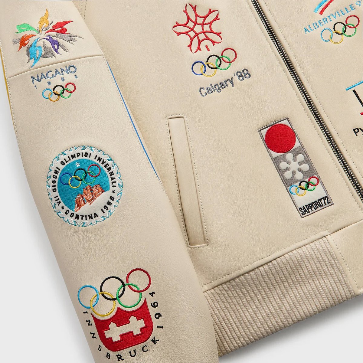 JustFreshKicks's tweet image. Kith x AVIREX Olympics Heritage Leather Bomber Jacket

🗓️ January 23rd
💰 $1,350