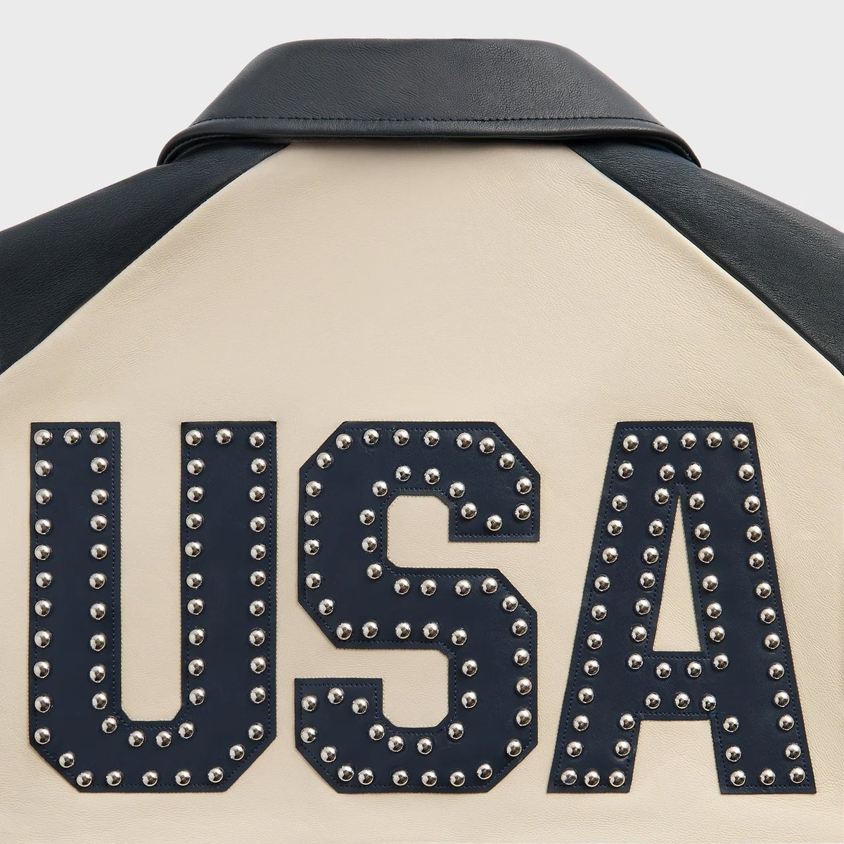 Kith x AVIREX Team USA Leather Bomber Jacket 🇺🇸

🗓️ January 23rd
💰 $1,350