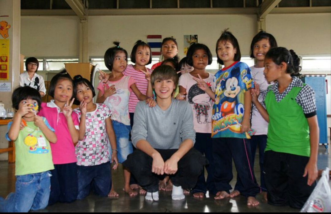 NannieVanilla's tweet image. ถ้าโดนขุดก็ต้องเจอสิ่งนี้อะดิ เตนล์ตอนอายุ 14 ปี ชนะการประกวด Teen Superstar แล้วนำเงินรางวัลที่ชนะการแข่งขันทั้งหมดบริจาคให้มูลนิธิเด็กยากไร้ และผู้ป่วย HIV เฮ้ย อดีตเตนล์ทำงี้ได้ไงวะ มันจะแสนดีเกินอะดิ