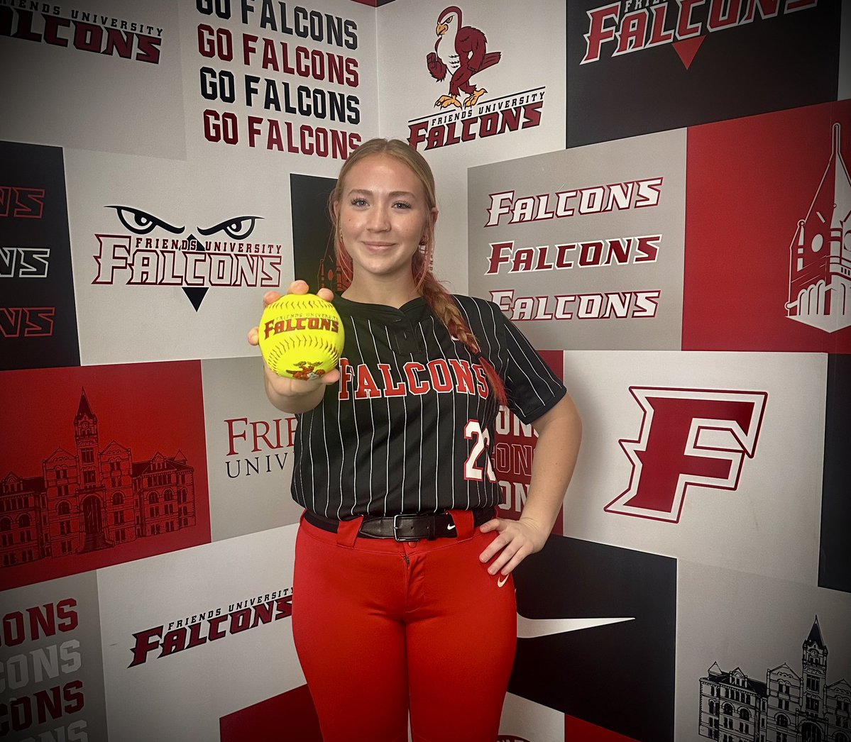 FriendsSoftball's tweet image. Good day on campus with Class of ‘27 Kylie King from Sand Springs, OK!! 🦅