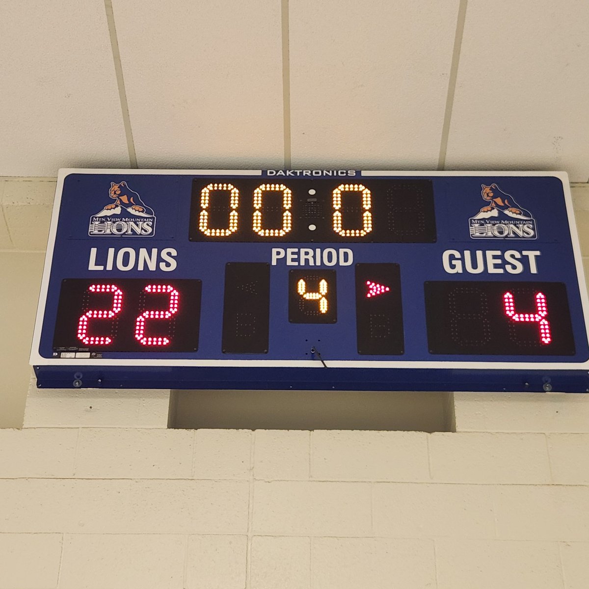 TOntiveros4's tweet photo. Started #southvalleyelembasketball league with a win. Go Mountain Lions. @TOntiveros4 @MountainViewAPS @ABQschools
@APS_Elementary https://t.co/zyxR7ovMvq