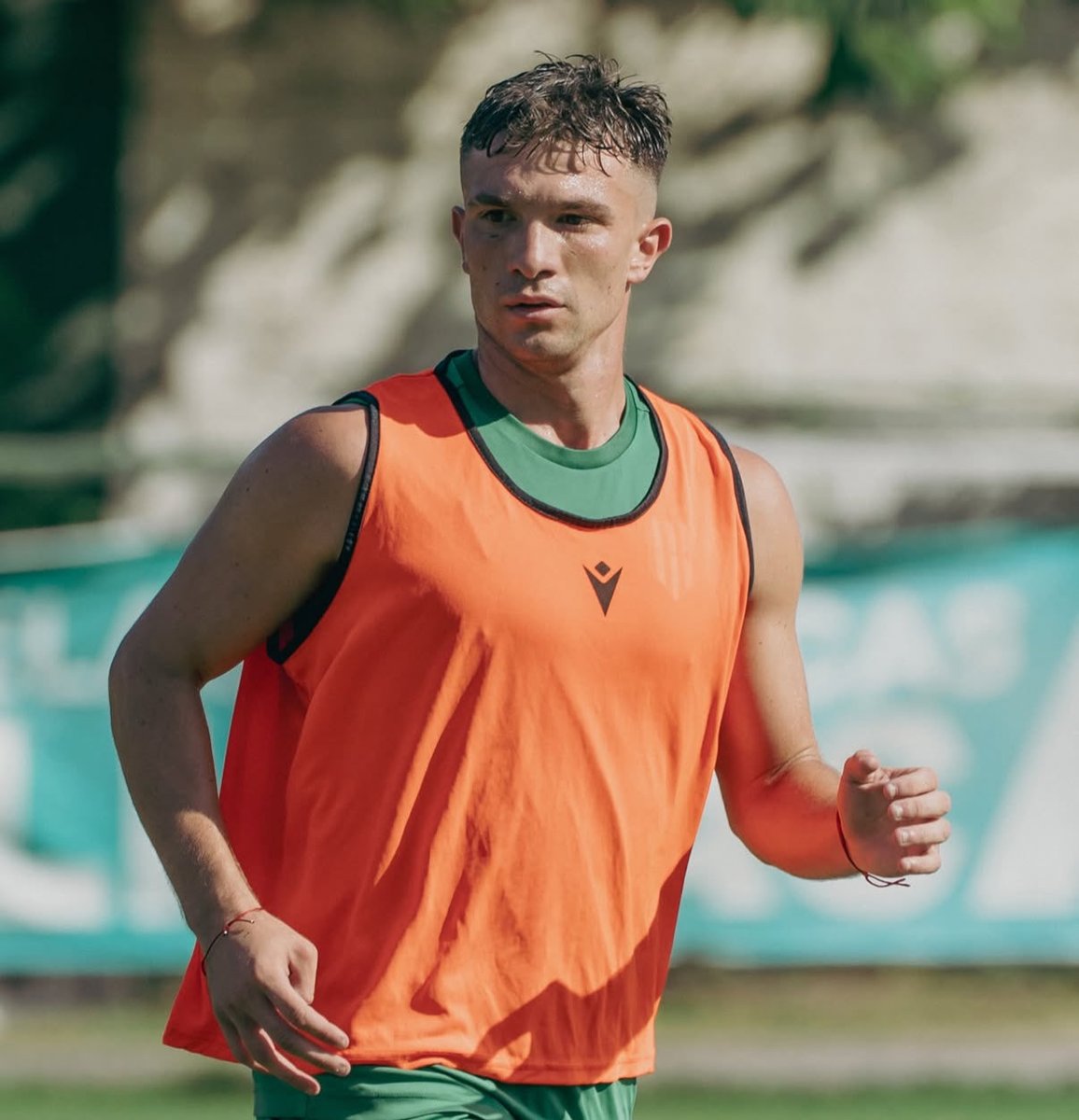 TalAnalytics's tweet image. Lautaro Gómez será el 🔟 de Banfield esta temporada.