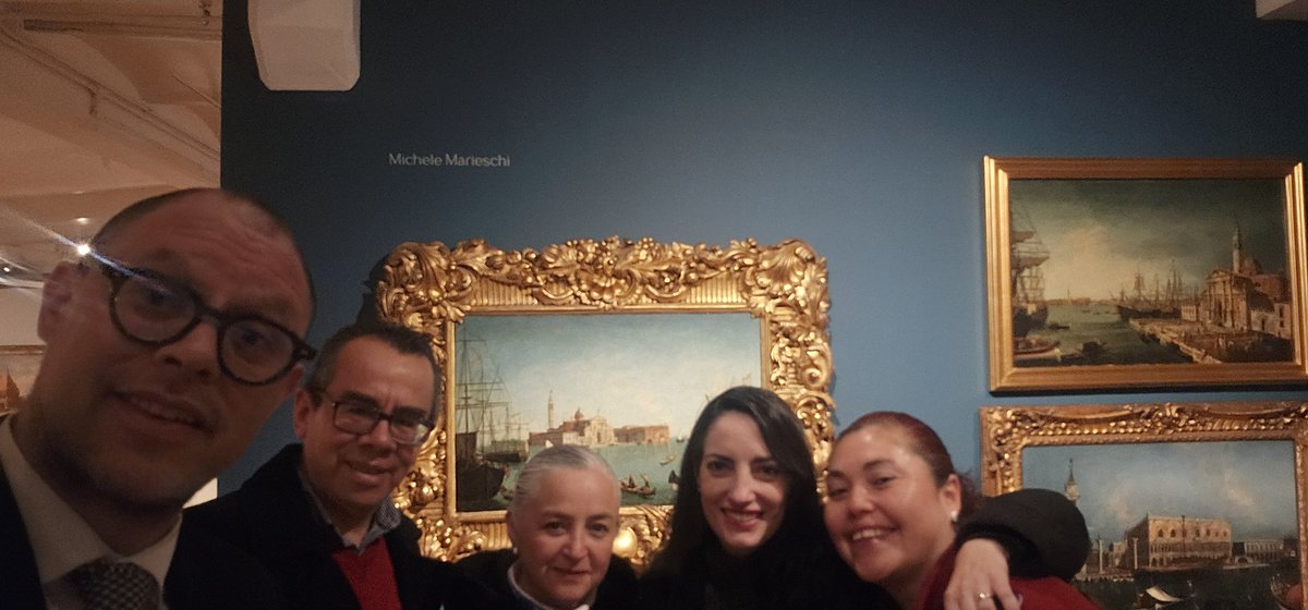 #MuseumSelfieDay + <a href="/ElMuseoSoumaya/">Museo Soumaya</a> <a href="/Fund_CarlosSlim/">FundaciónCarlosSlim</a> 
<a href="/MuseumSelfieDay/">MuseumSelfie</a>