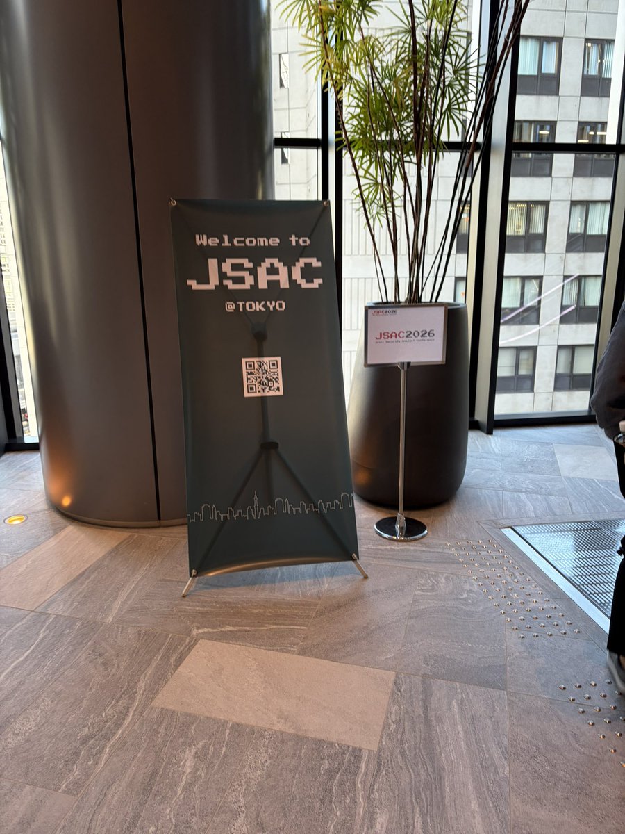 もふもふのシマエナガ tweet media