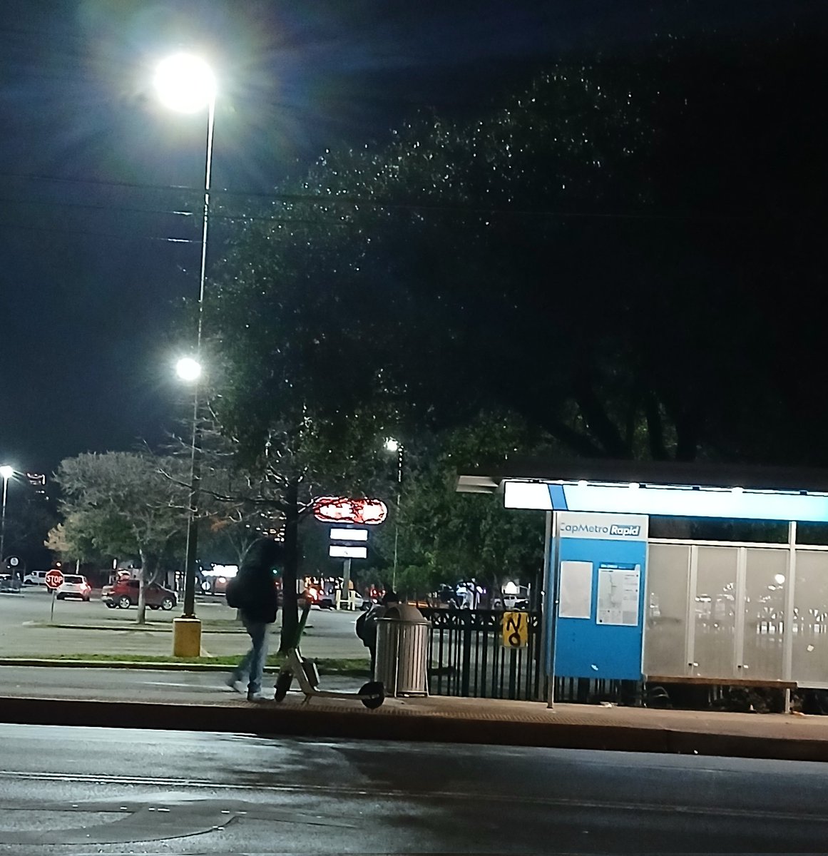 BlastbeatATX's tweet image. Right now on E 7th street. 
#EastAustin