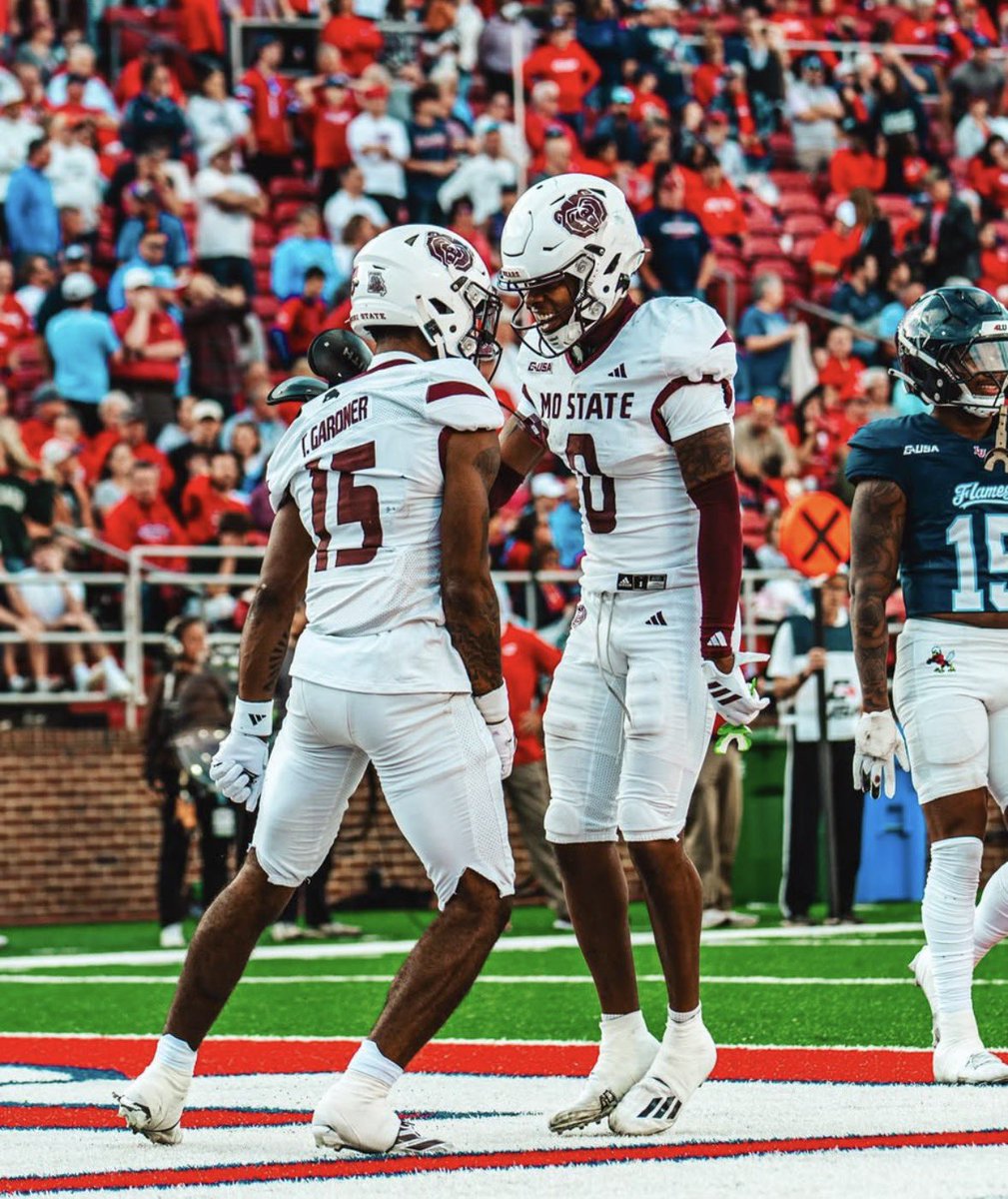 𝐉𝐞𝐫𝐞𝐦𝐢𝐚𝐡 “𝐉3” 𝐃𝐞𝐧𝐭 ✞ 2027 tweet media