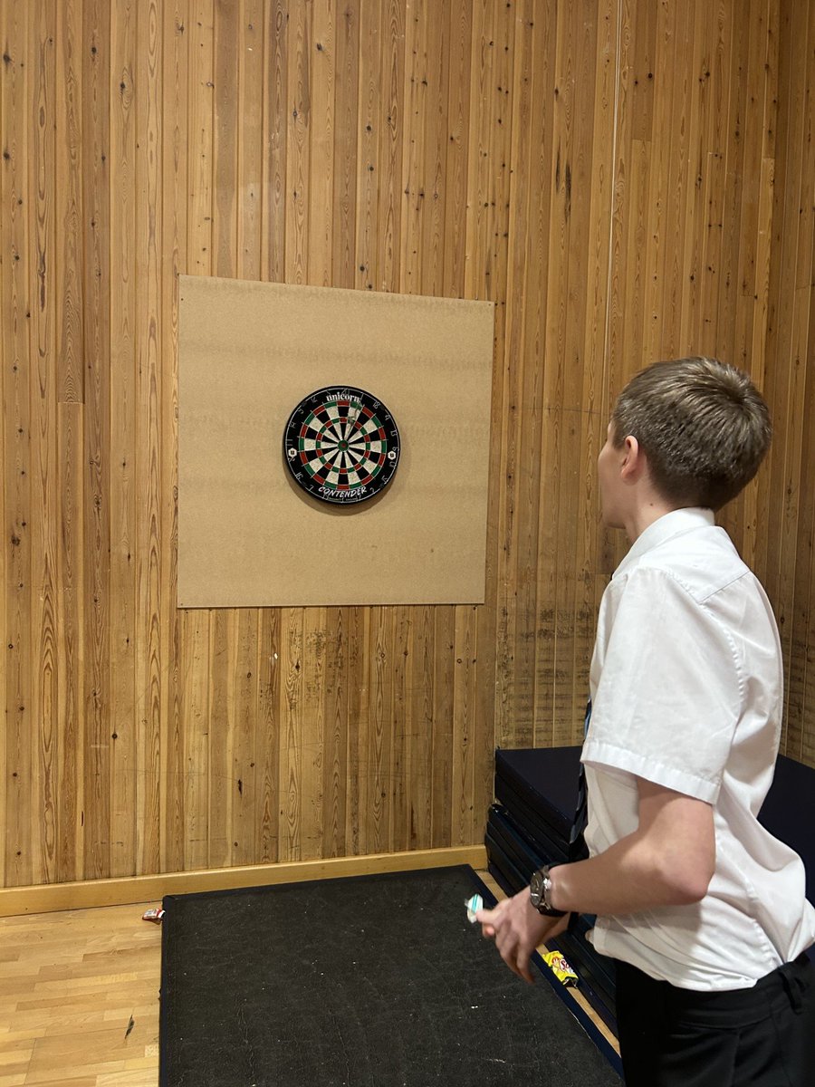 CroftonAcademy's tweet image. 🎯 Huge shoutout to Ms Senior for launching our Darts Club back in Term 1! We've had a fantastic turnout each week. This week was round 1 of our tournament. Who knows, we might be looking at a future @Fsherrock or @LukeTheNuke180 ! #FutureChampions #WeAreCrofton