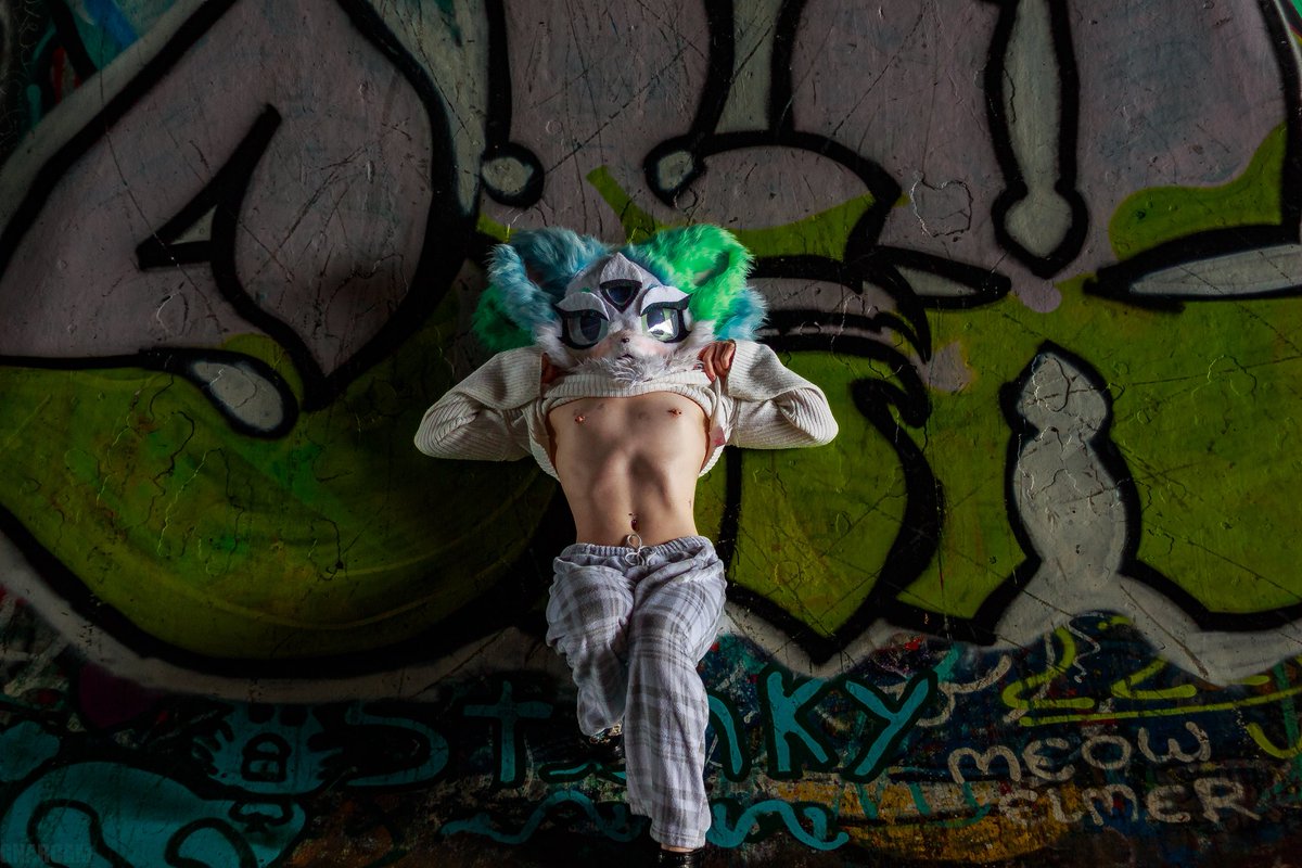 snow_claws's tweet image. Dropping hints for the oblivious fuzz 📸: @yotebite 

#nsfwtwt #furrynsfw #murrsuiter #furryiff #sexyfurrygirl