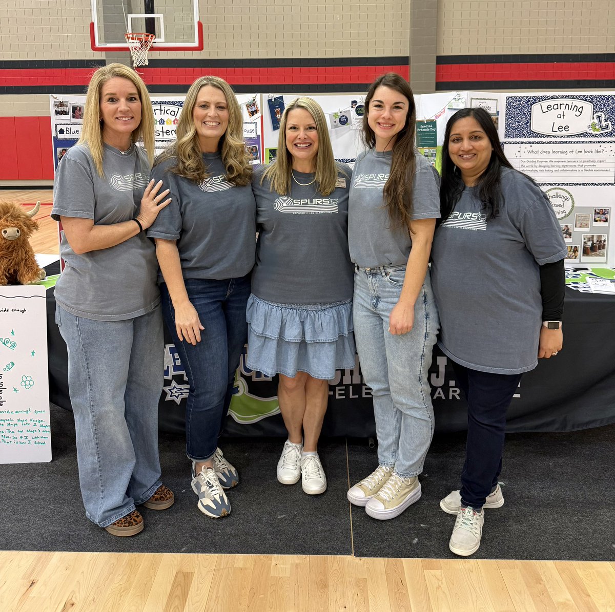 Richard J. Lee Elementary tweet media