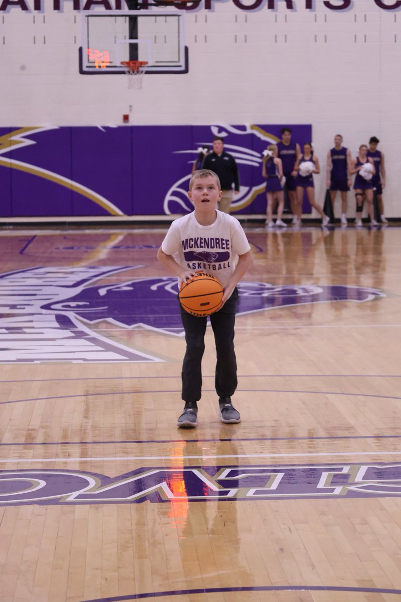 CoachBaruth's tweet image. DOESN’T GO IN UNLESS IT GOES UP! #cookiejar