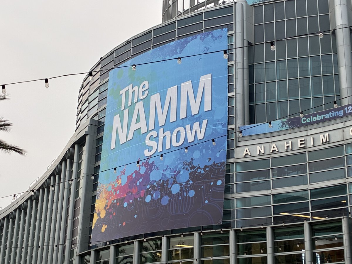 1484shibuya's tweet image. 【NAMMshow2026】

1/22からNAMMshow2026が開催されます！
今年は125周年ということもありかなり気合の入った様子です！
順次現地の様子をリポートして参りますので、ぜひご覧くださいませ！

#NAMMshow
#NAMM
#NAMM2026