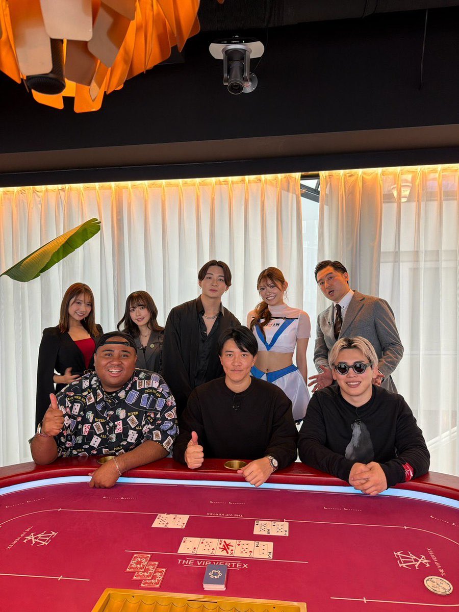 DAZN で配信されてる　showdown

ABEMAで配信されてる　POKER SONIC

DMMで配信されてる　EX POKER

U-NEXTで配信されてる　
RIZIN✖️POKER

もう
全部観てください！！！
ちょっとタブーぽいけど
もう
一斉告知！！！！！