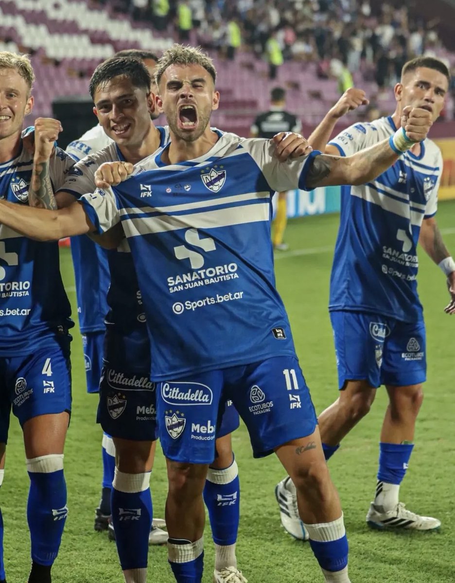 Este es el famoso Midland y a 16 avos 🛫 <a href="/PrensaMidland/">Club Atlético Ferrocarril Midland</a>