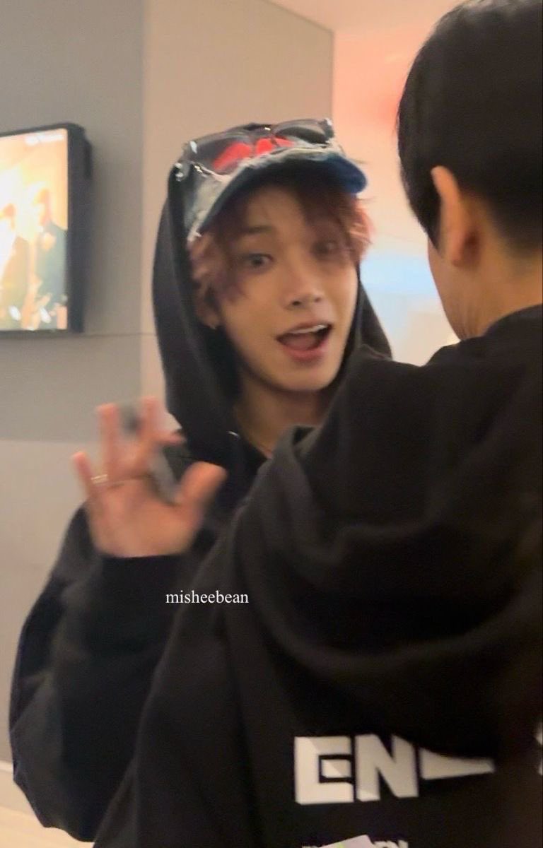 SuperPulik's tweet image. 내가 본 햄스터중에 제일 수려함