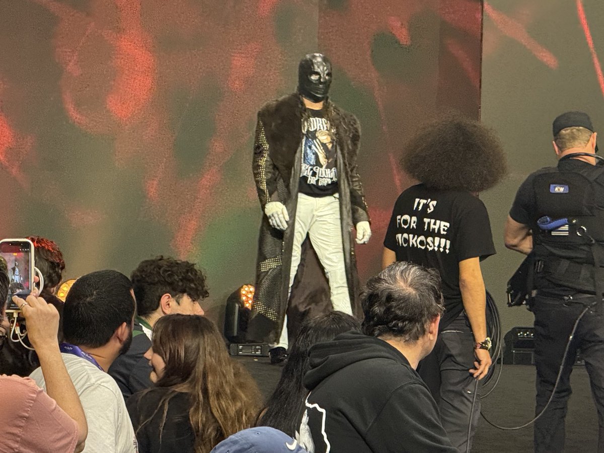 MrJacobCohen's tweet image. Scoop #9: Andrade vs Magnus