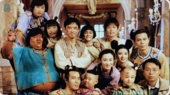 Tanyarlfes tweet media