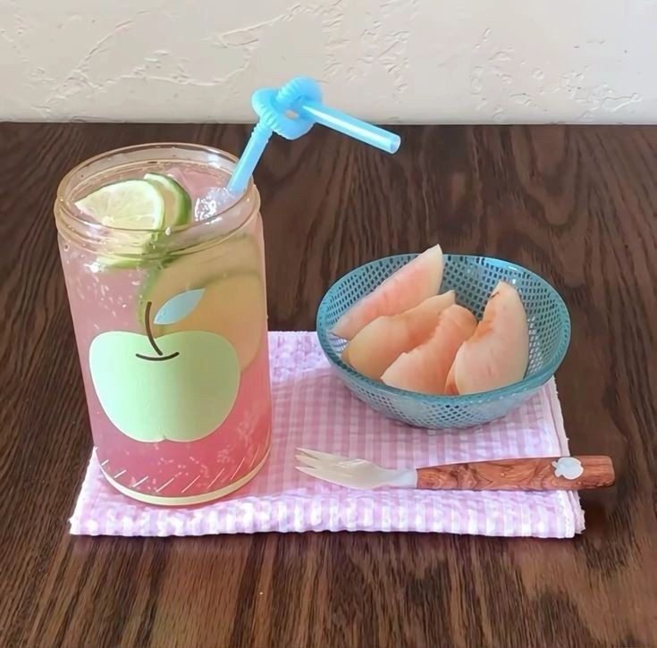 devillapin's tweet image. ㅤㅤㅤㅤ

お昼ご飯が届きました。神様たち、つまり私と花姉様の手から。
お食事をお楽しみください  🙏🏻

ㅤㅤㅤㅤㅤㅤㅤ