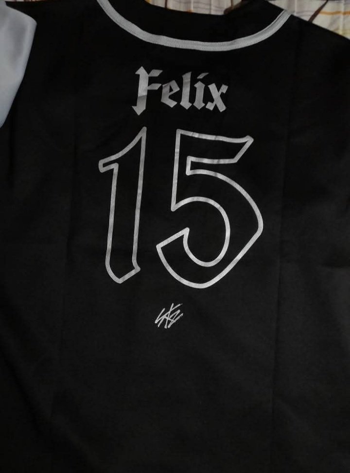 chovycart's tweet photo. wts lfb ph skz
• stray kids dominATE world tour official uniform jersey (Felix) - ₱3,000 + lsf
— has some friction marks at the back due to wear
—  still has original plastic
— got for ₱3.4k from apricot &amp; co
— payo / 3 days reservation https://t.co/5EDoBSaQQ2