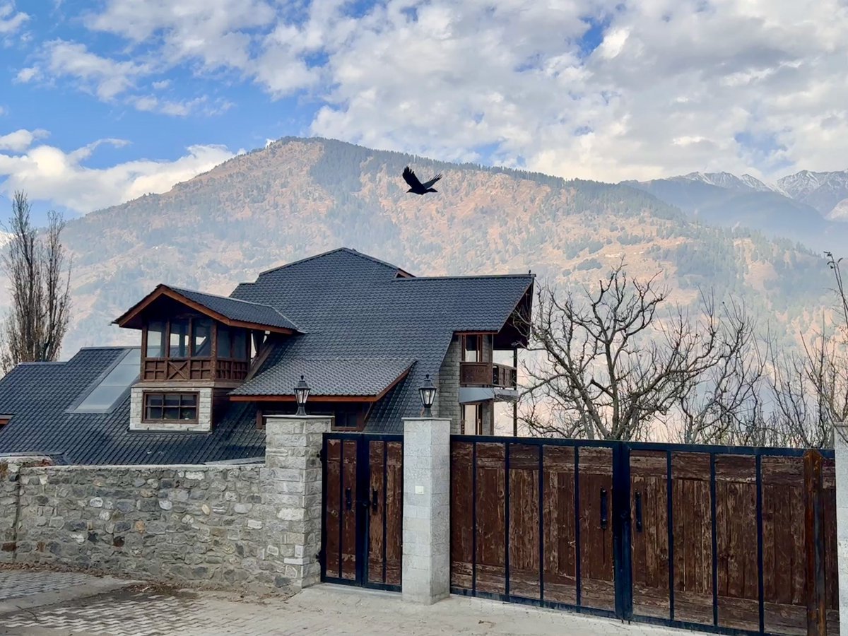 HarshVivek Singh tweet media