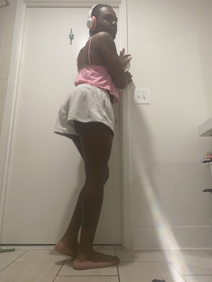 bottomdotcom's tweet image. 