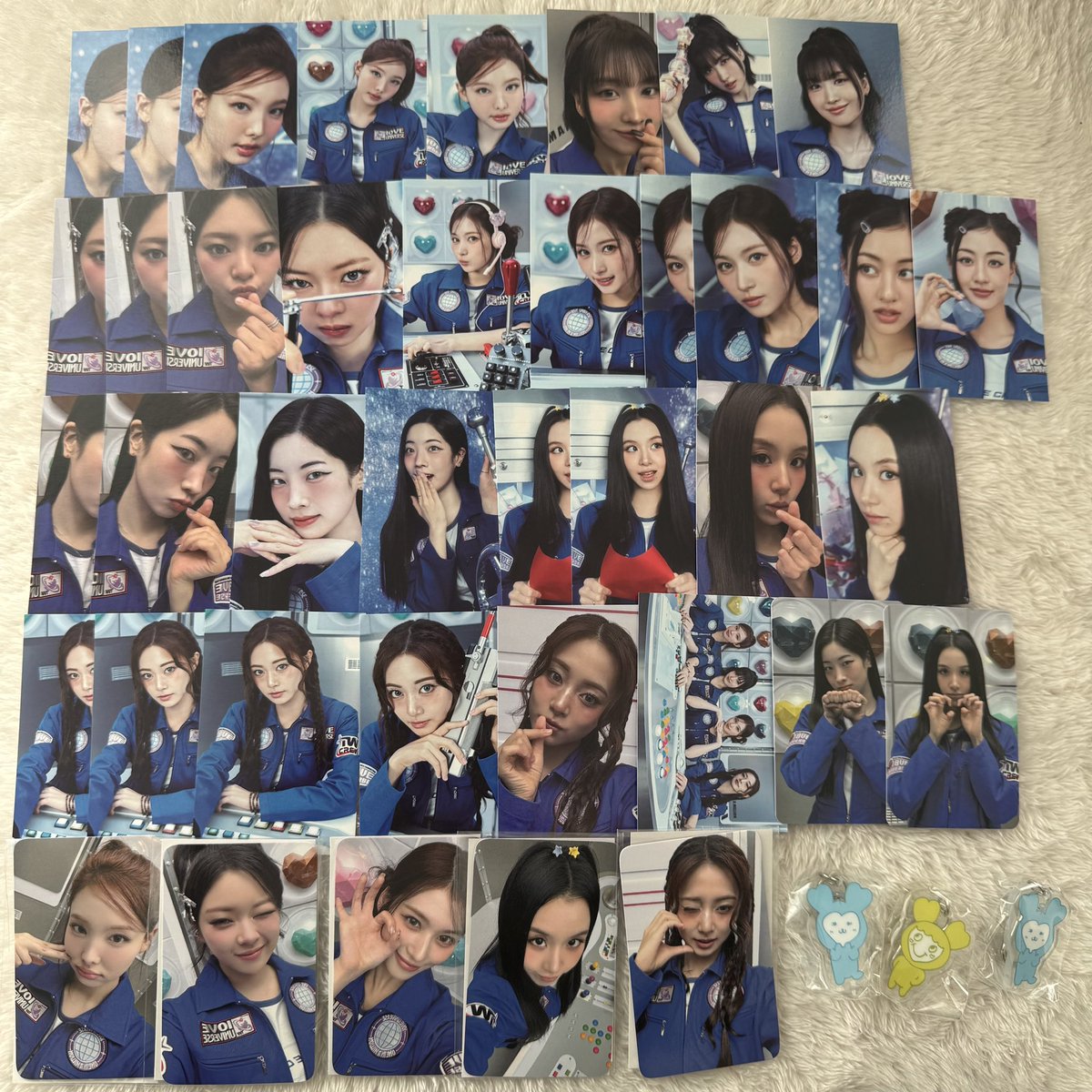 ilygte's tweet photo. TWICE 10VE UNIVERSE トレカ交換 
Secret acrylic keyring アクリル キーリング

譲 ナヨン ジョンヨン モモ サナ ジヒョ ダヒョン チェヨン ツウィ

求 ミナ

お気軽にお声がけください✨️

 #TWICEトレカ交換   #TWICE https://t.co/9nEjW6NhzF