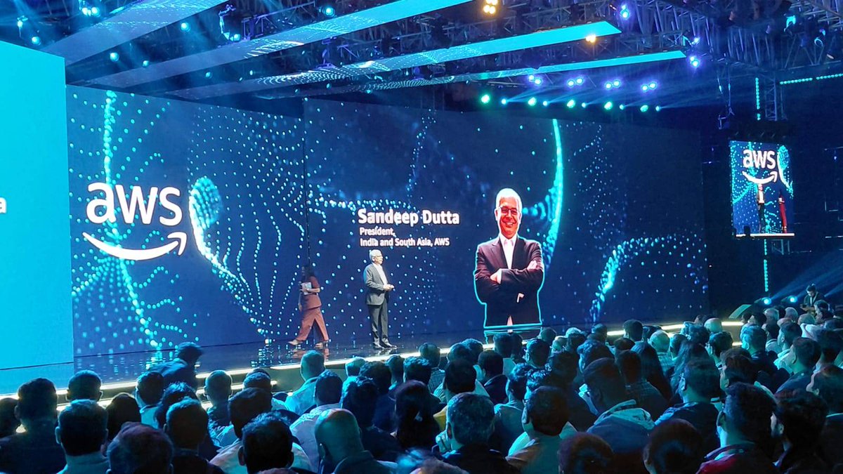 HARSHASV8's tweet photo. A meaningful start at the AWS AI Conclave. The welcome note by Sandeep Dutta set the context for how AI is shaping innovation in India, followed by an engaging AI dialogue on real-world adoption. @AWS #AWSAIConclaveBengaluru #AIInnovation #CloudLeadership https://t.co/HeZtlzDA8A