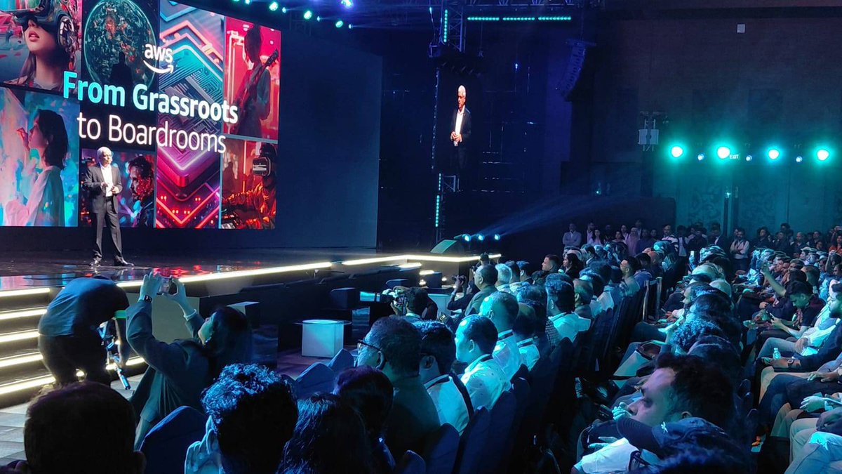 HARSHASV8's tweet photo. Starting the day at the AWS AI Conclave with clear perspectives on how AI is becoming part of everyday systems, moving from experimentation to real-world impact. 
@AWS #AWSAIConclaveBengaluru #AIInnovation #CloudLeadership https://t.co/MvuYbZJHQF