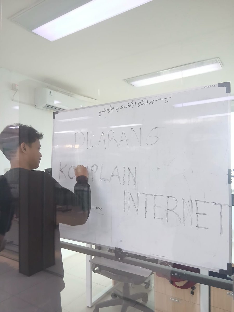 sukatangocoklat tweet media