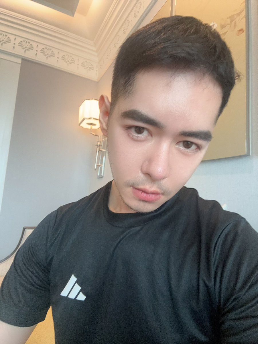 ChristTarvin's tweet photo. มาหาได้ครับ 😝 https://t.co/ek9sdIIuRP