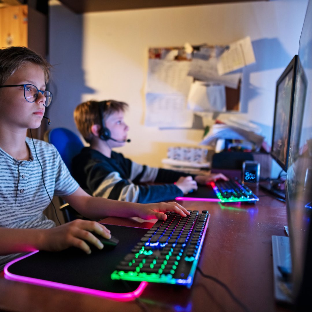 Step Together tweet media