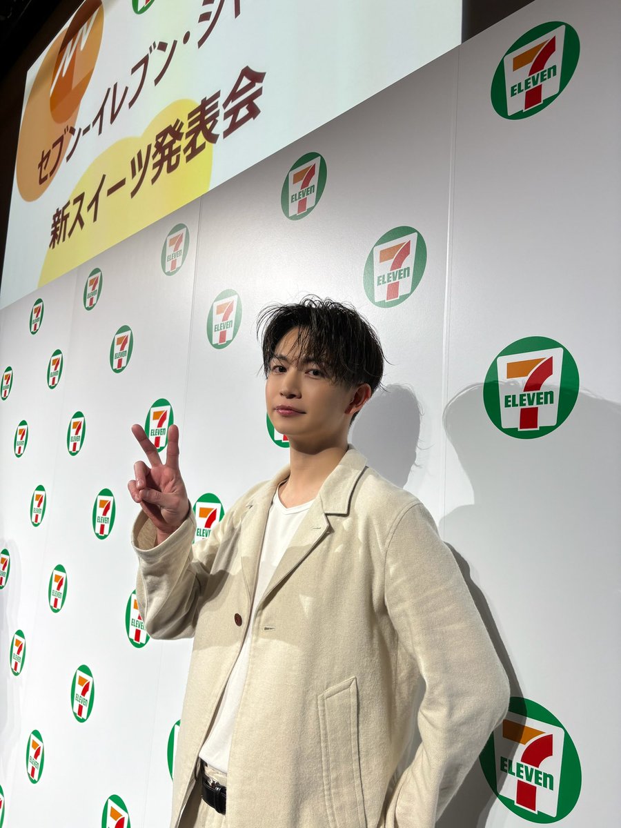 セブン-イレブン・ジャパンさんの 新スイーツ発表会に登壇させて