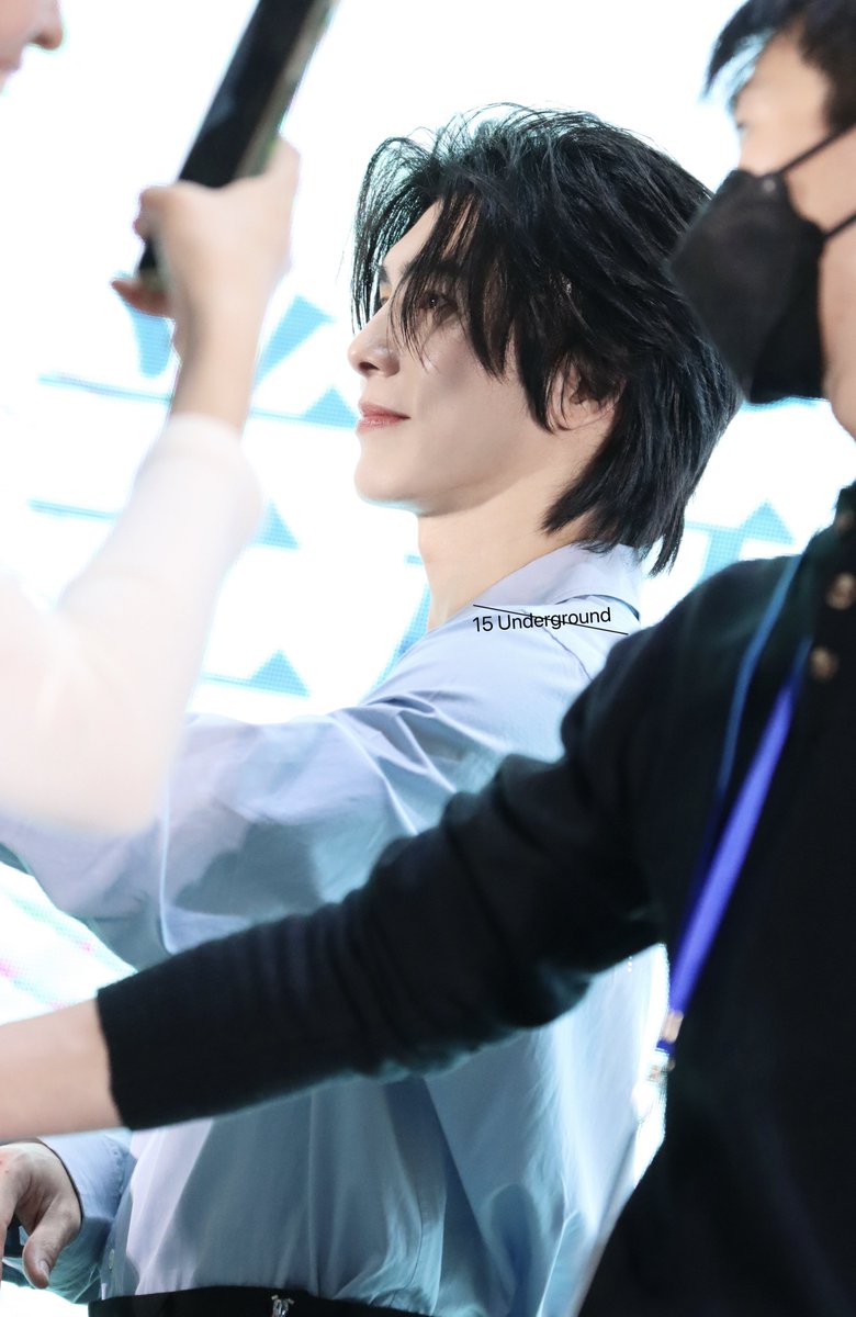 15 Underground tweet media