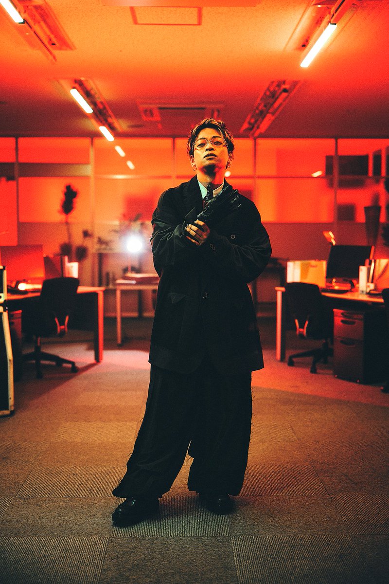 【FC限定】

「ERASE」特設ページにて山中拓也ソロインタビューをFC限定で公開しました！
「ERASE」についてはもちろん、2025年の振り返りや2026年の活動についても語っておりますので、ぜひご覧ください👀💥

▼「ERASE」特設ページ
theoralcigarettes.com/feature/erase

#オーラル_ERASE
#ぬーべーアニメ