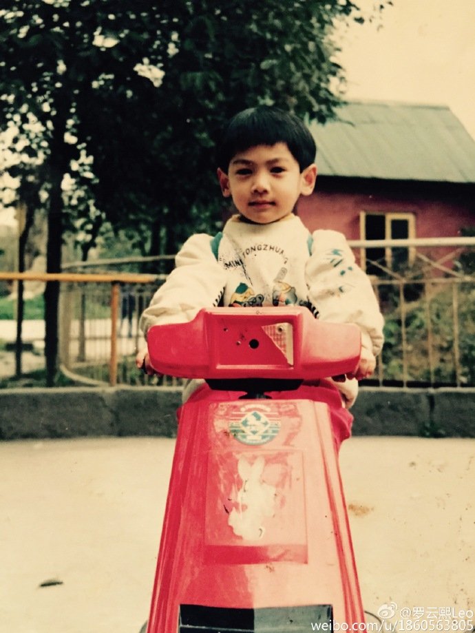 tkfl06's tweet image. Adek kicil kok lucuu anett 🤏🙀🥰