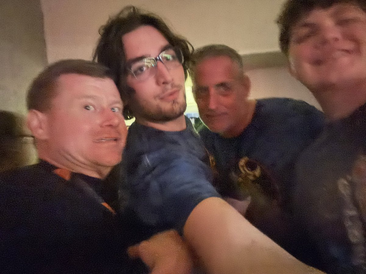 DuganRyan's tweet image. We have your boy @StoolMintzy down here in Mexico. His security let him down. @stoolpresidente  and @BarstoolBigCat DM for ransom instructions.