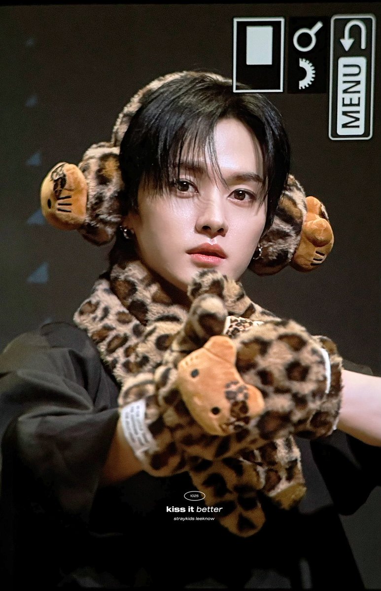 monggu91's tweet image. 이때 리노ㅈㅉ
얼굴개짝고
눈왕방크고
하관도 욘나커여움💕