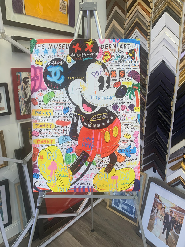 ModernMemoryArt's tweet image. Framed. Packed. Shipped with care.#FrameShop #CustomFraming #interiorDesign #Art Visit Our New JErsey Picture frasme shop or online shop ModernMemoryDesign.com