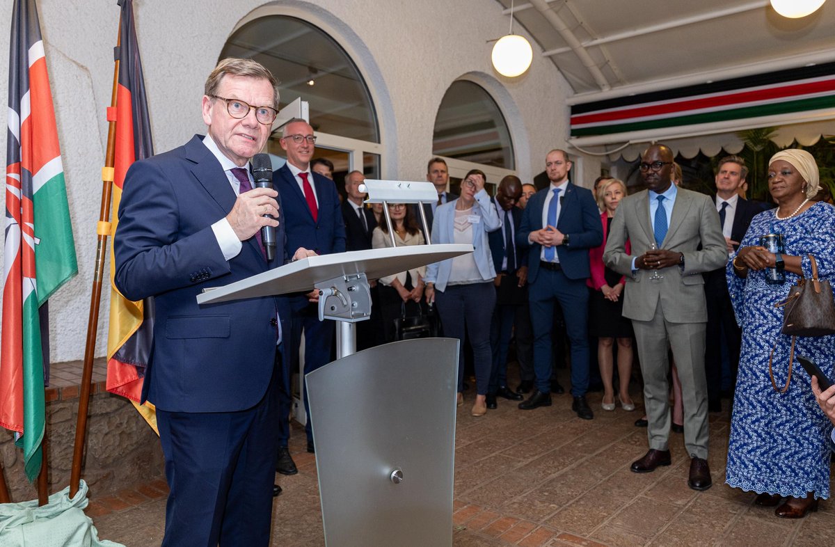 SingoeiAKorir's tweet photo. At a reception hosted in honor of visiting 
German Foreign Affairs minister, Johann Wadephul, I was honoured to join the Prime Cabinet Secretary @MusaliaMudavadi, Kenyan business and civil society leaders and members of the international community. Deeply grateful for the depth of our cooperation. @ForeignOfficeKE