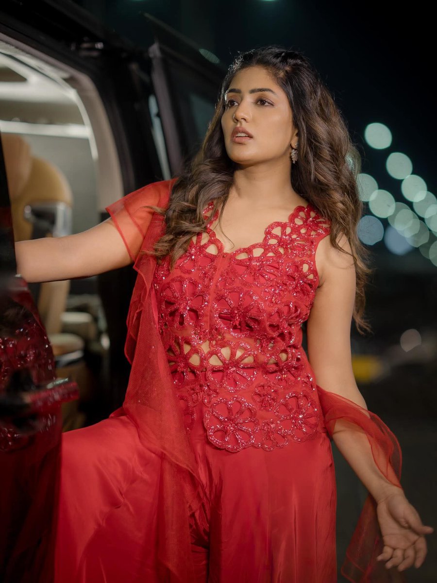 Srinidhi and her Potta Purushan tweet media