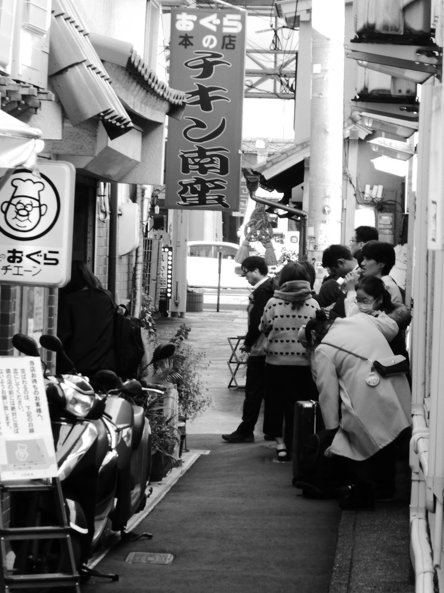 x_youkey's tweet photo. ふらっと。
モノクロ
#コンデジ
#Panasonic
#Lumix
#miyazaki
#宮崎 https://t.co/AdKP8gweMf