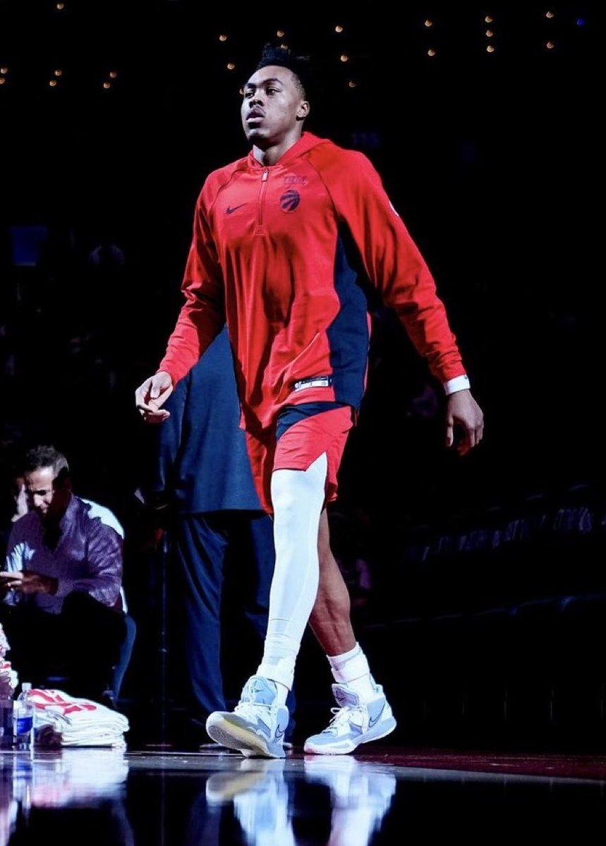 TheHoopCentral's tweet image. Scottie Barnes tonight:

23 Points
8 Rebounds 
7 Assists 
4 Steals
1 Block
32 Minutes