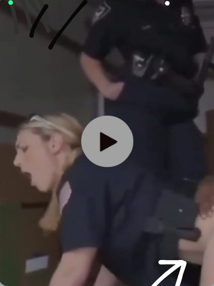 Jag_Johansson's tweet image. ⭐ Amazing video☃️Aeroplane. ⭐
🥳🎥🙀💯📸🎥

shorta.vip/JHSFN