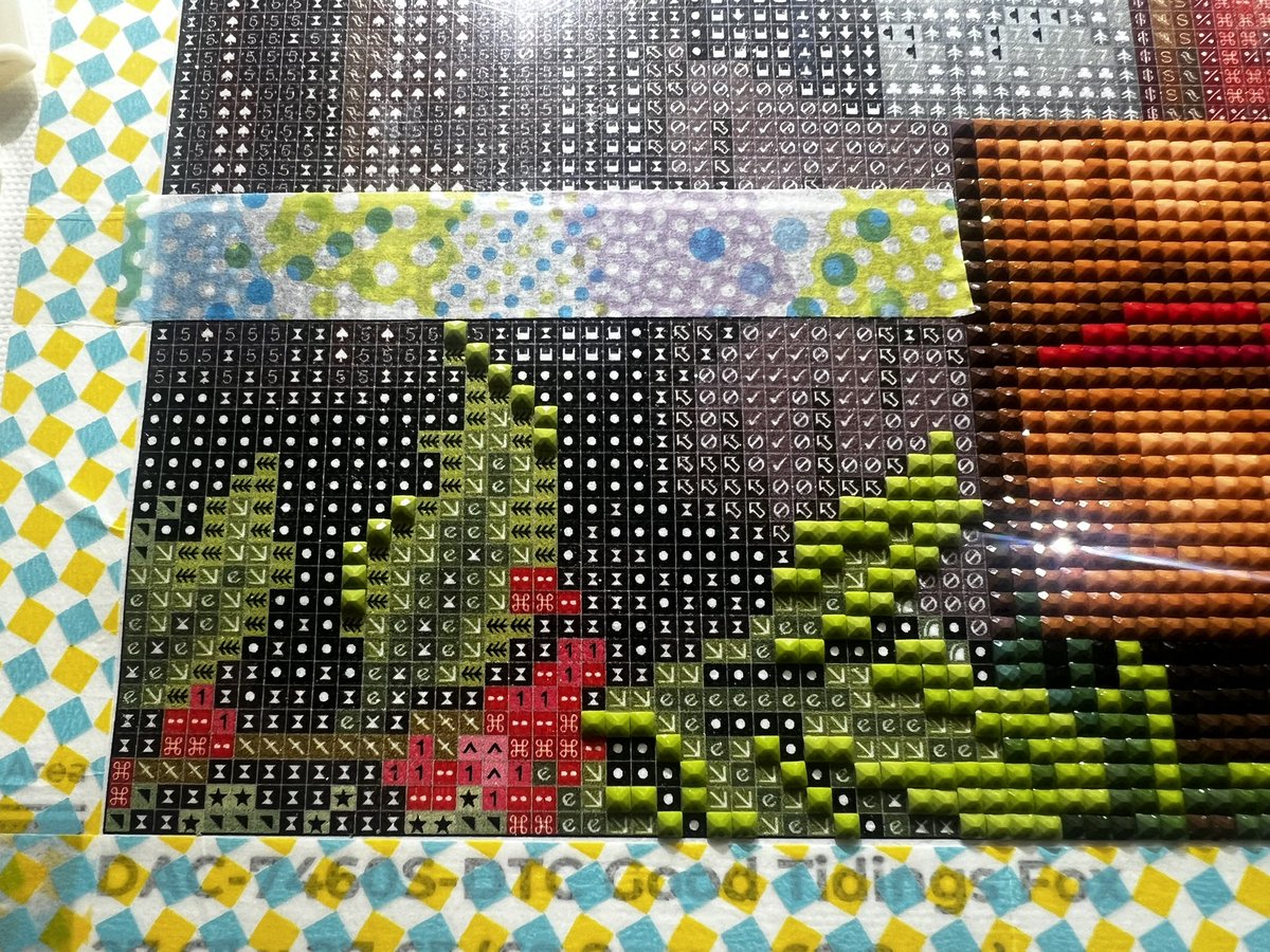 久しぶりにDACのクリスマスのをぽちぽち💎 引っ越しが本決まりになり