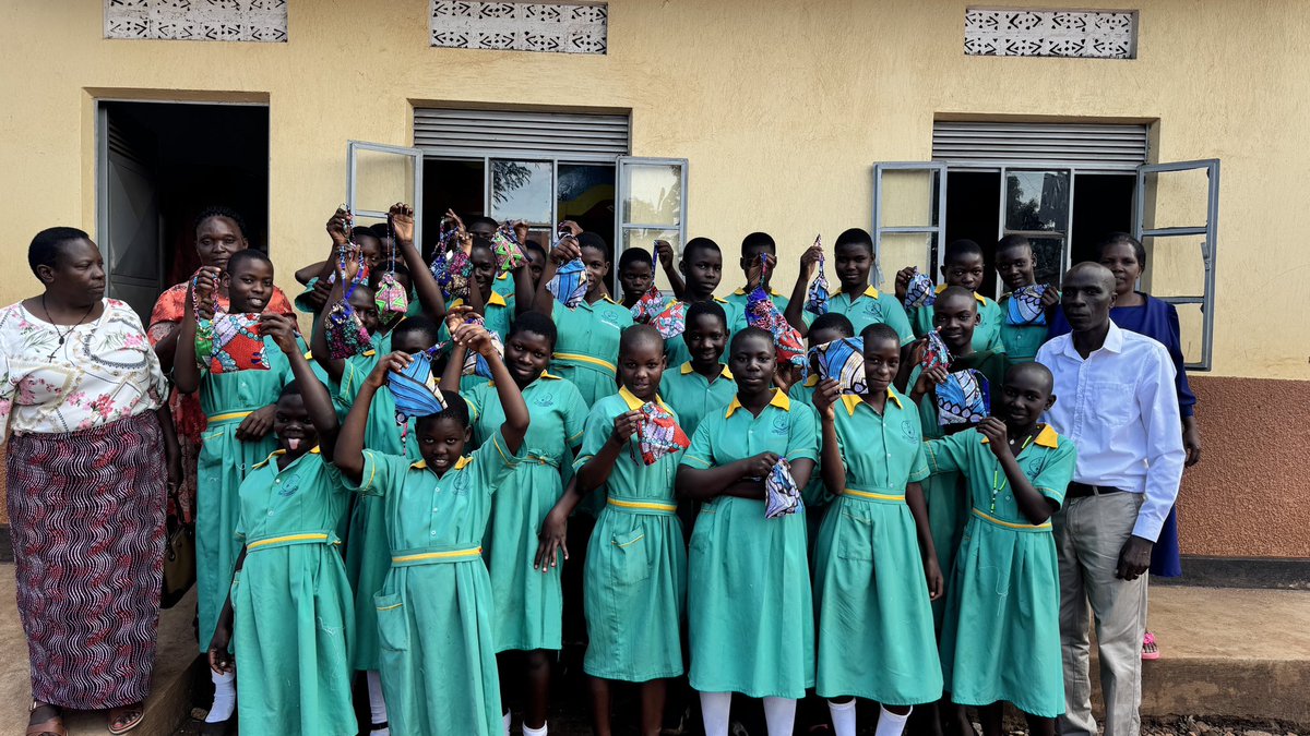AssortedAfrica's tweet photo. No girl should miss school because of her period
Through our Super Teen Program, we are promoting menstrual hygiene among girls by ensuring they have access to reusable sanitary pads they can rely on throughout their school days.
#MenstrualHygiene #ReusablePads https://t.co/kRrB9cX4Gx